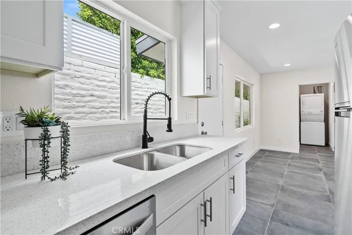 145 E Mesquite Avenue, Palm Springs, California 92264