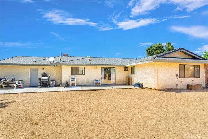 18585 Catamaran Lane, Victorville, California 92395