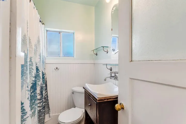 1318 Pine Street, Martinez, California 94553