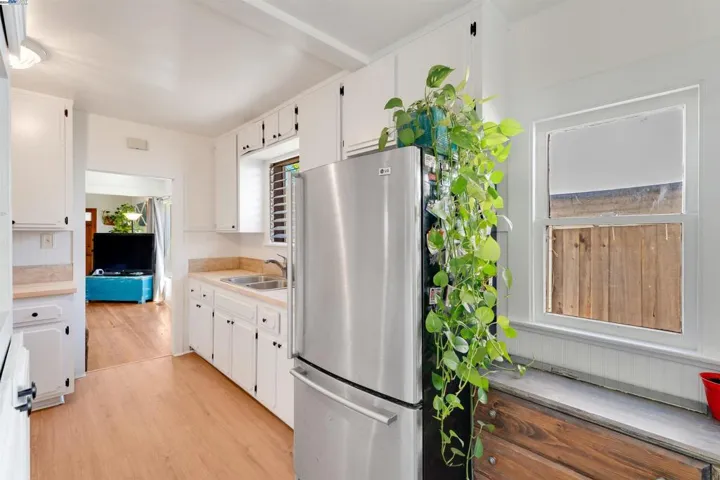 1318 Pine Street, Martinez, California 94553