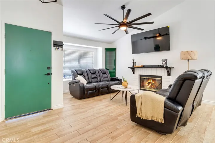 22721 Queensbury Court, Wildomar, California 92595