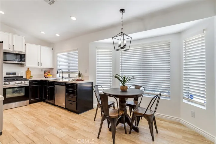 22721 Queensbury Court, Wildomar, California 92595