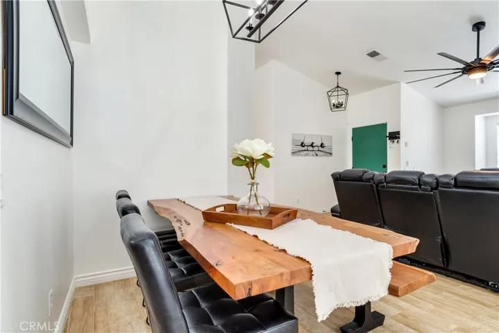 22721 Queensbury Court, Wildomar, California 92595