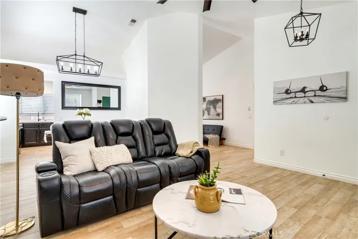 22721 Queensbury Court, Wildomar, California 92595