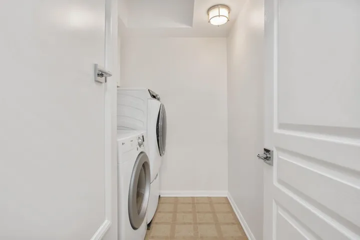 8301 Rio San Diego Dr 2, San Diego, California 92108