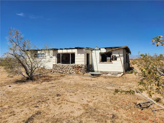 1350 Shangrila, Joshua Tree, California 92252