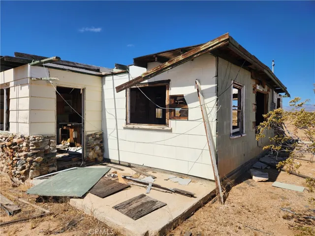 1350 Shangrila, Joshua Tree, California 92252