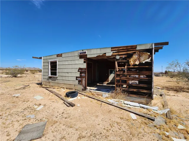 1350 Shangrila, Joshua Tree, California 92252
