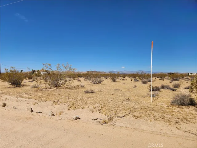 1350 Shangrila, Joshua Tree, California 92252