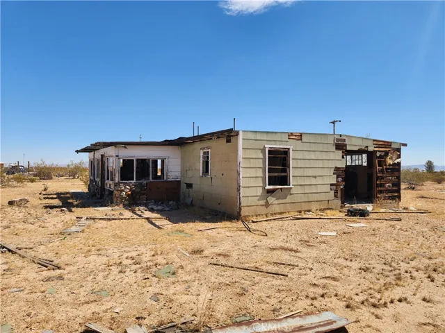 1350 Shangrila, Joshua Tree, California 92252