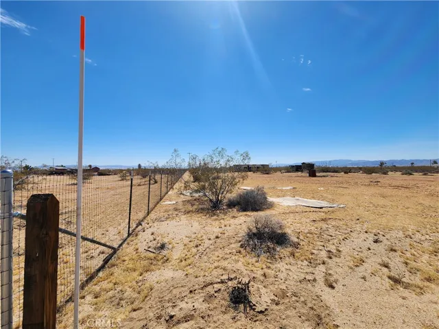 1350 Shangrila, Joshua Tree, California 92252