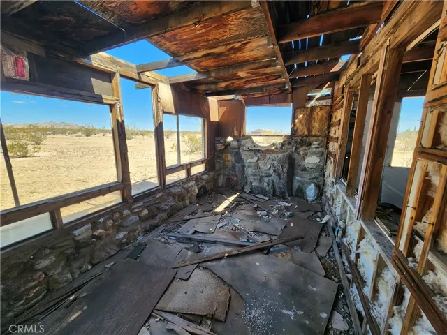 1350 Shangrila, Joshua Tree, California 92252