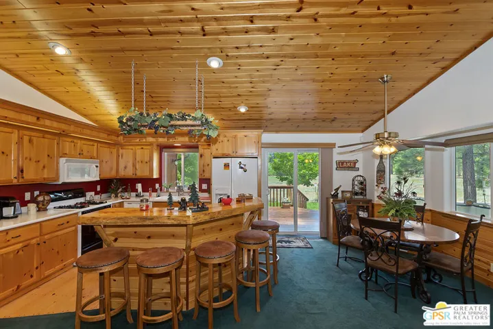 189 Oriole Drive, Big Bear, California 92315