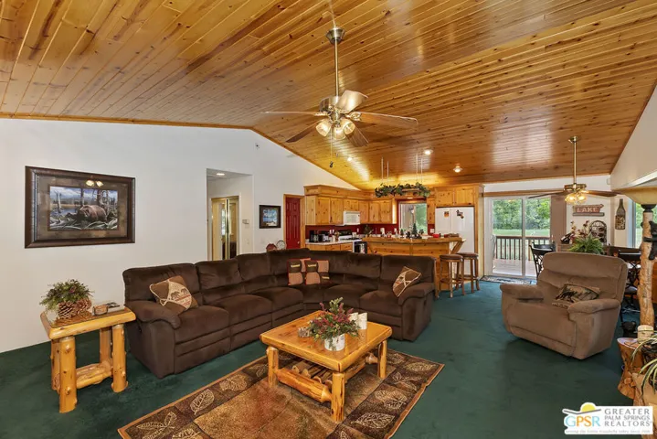 189 Oriole Drive, Big Bear, California 92315