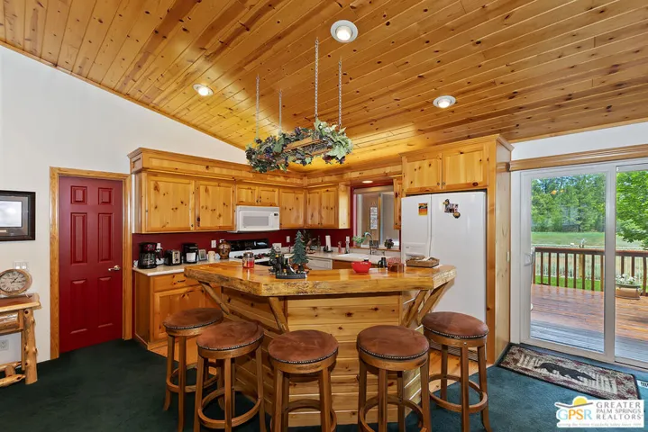 189 Oriole Drive, Big Bear, California 92315