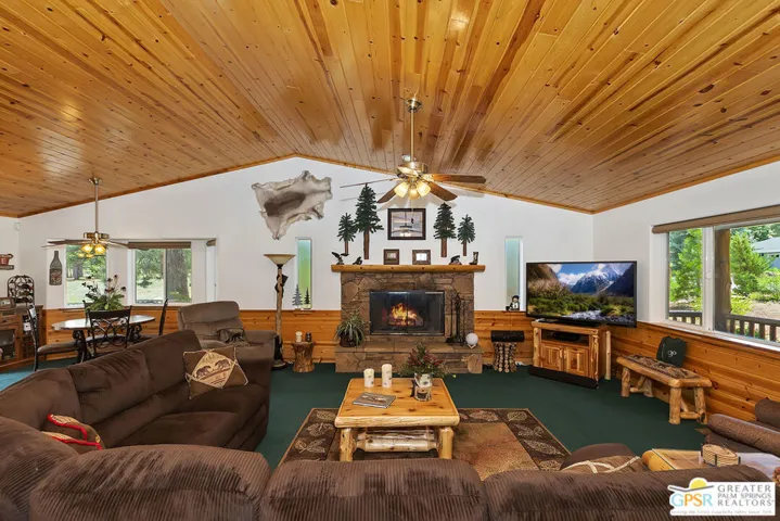 189 Oriole Drive, Big Bear, California 92315