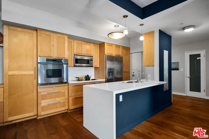 125 Montana Avenue 403, Santa Monica, California 90403
