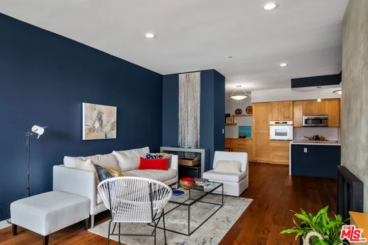 125 Montana Avenue 403, Santa Monica, California 90403