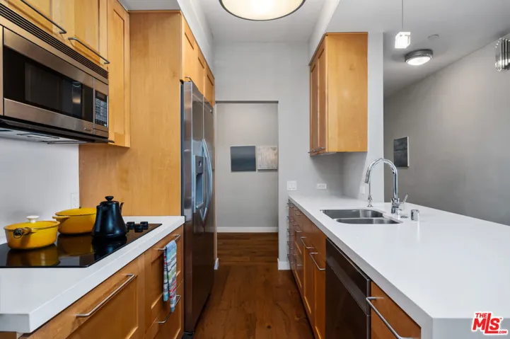 125 Montana Avenue 403, Santa Monica, California 90403