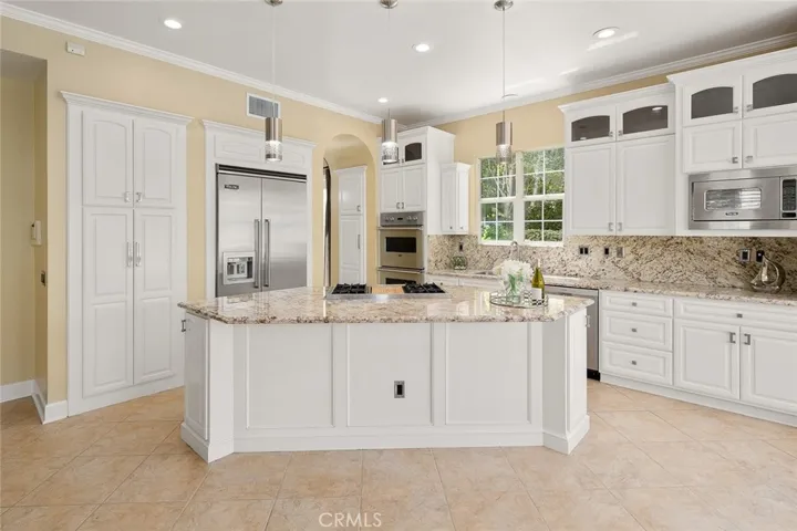 23810 Spinnaker Court, Valencia, California 91355