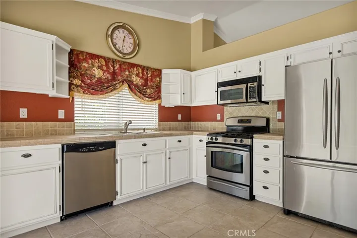 33546 Terrie Way, Yucaipa, California 92399