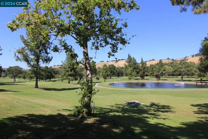 2717 Pine Knoll 6, Walnut Creek, California 94595