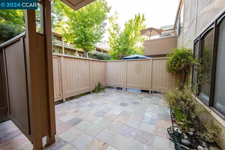 2717 Pine Knoll 6, Walnut Creek, California 94595