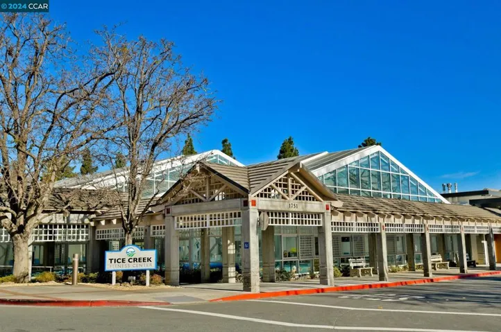 2717 Pine Knoll 6, Walnut Creek, California 94595