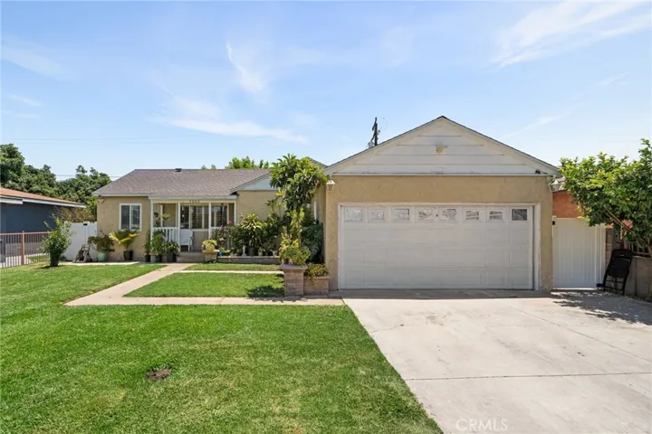 1205 Fairlawn Street, Santa Ana, California 92703