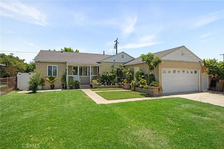 1205 Fairlawn Street, Santa Ana, California 92703