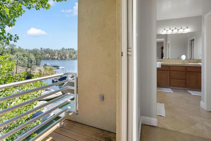 6619 Lake Tulloch Place, Copperopolis, California 95228