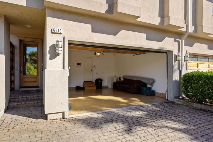 2 car garage