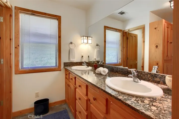 5851 Mount Bullion Ridge Road, Mariposa, California 95338