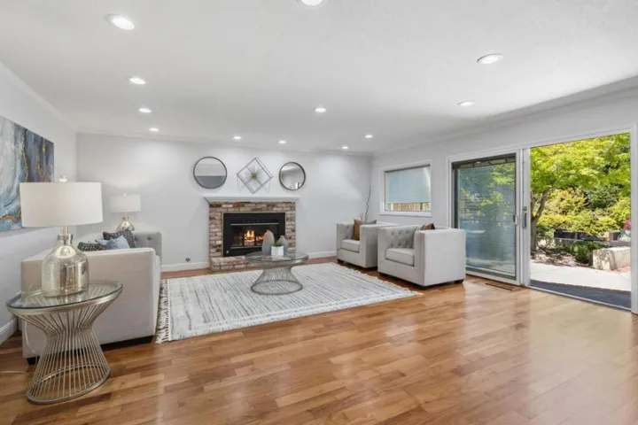 12889 Pierce Road, Saratoga, California 95070