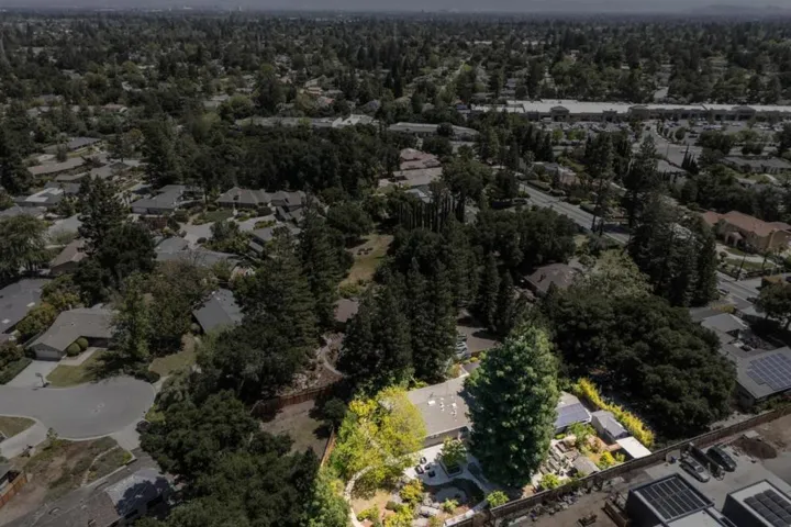 12889 Pierce Road, Saratoga, California 95070
