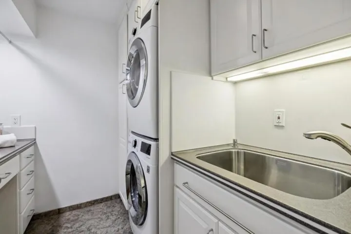 12889 Pierce Road, Saratoga, California 95070