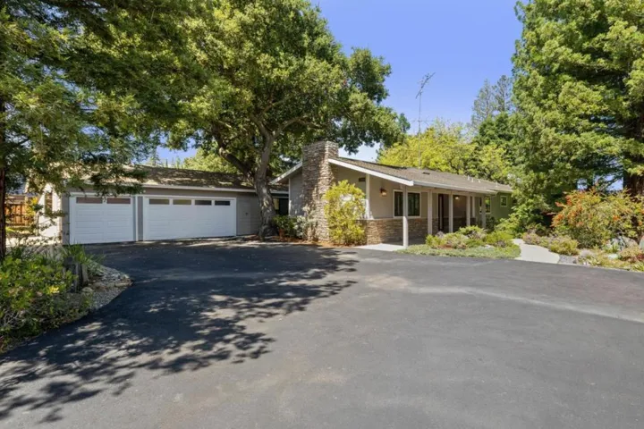 12889 Pierce Road, Saratoga, California 95070