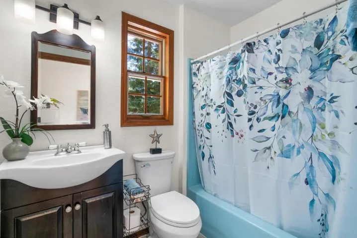 3684 Misty Lane, Aptos, California 95003