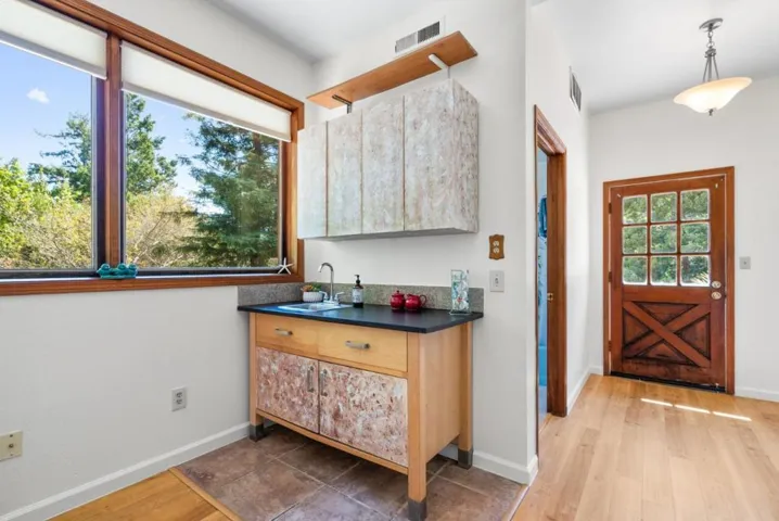 3684 Misty Lane, Aptos, California 95003