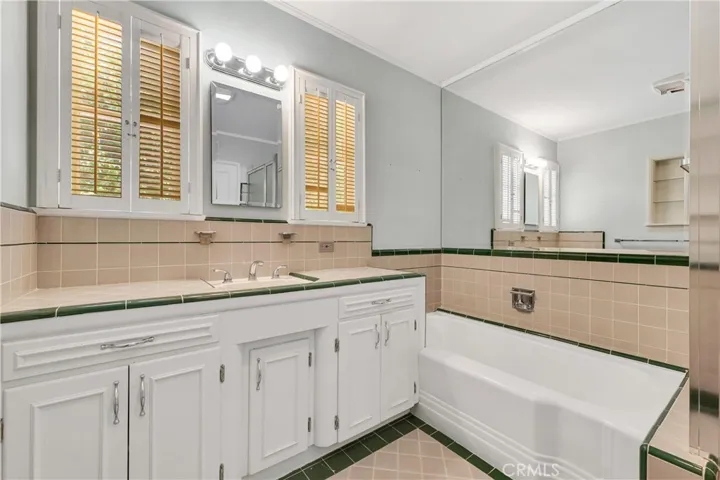 15306 Del Gado Drive, Sherman Oaks, California 91403