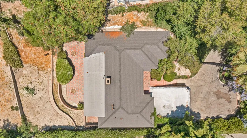 15306 Del Gado Drive, Sherman Oaks, California 91403