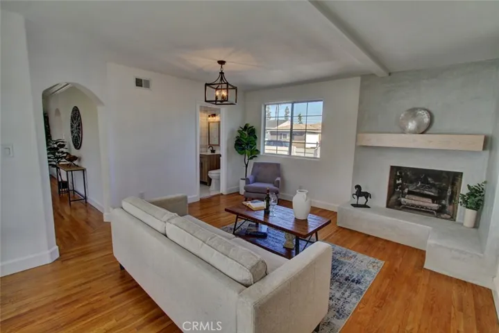 11527 Homeland Avenue, Whittier, California 90604
