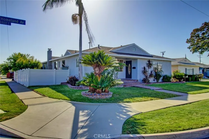 11527 Homeland Avenue, Whittier, California 90604