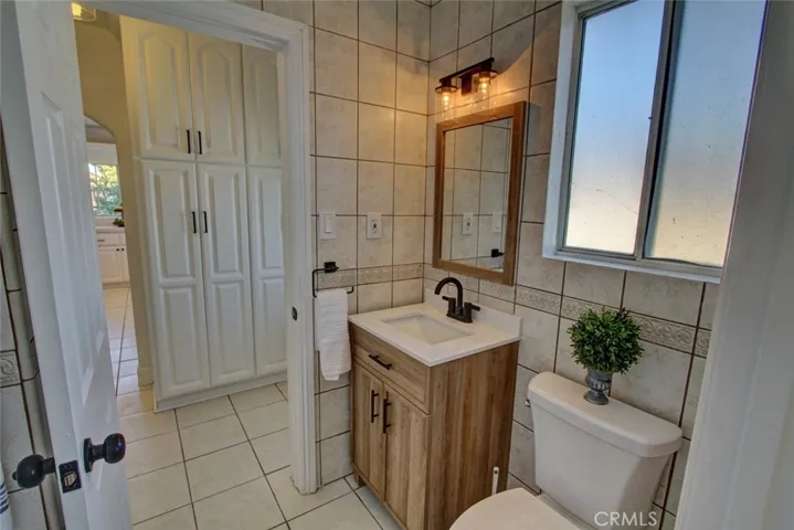 11527 Homeland Avenue, Whittier, California 90604