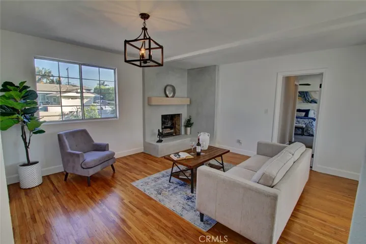 11527 Homeland Avenue, Whittier, California 90604