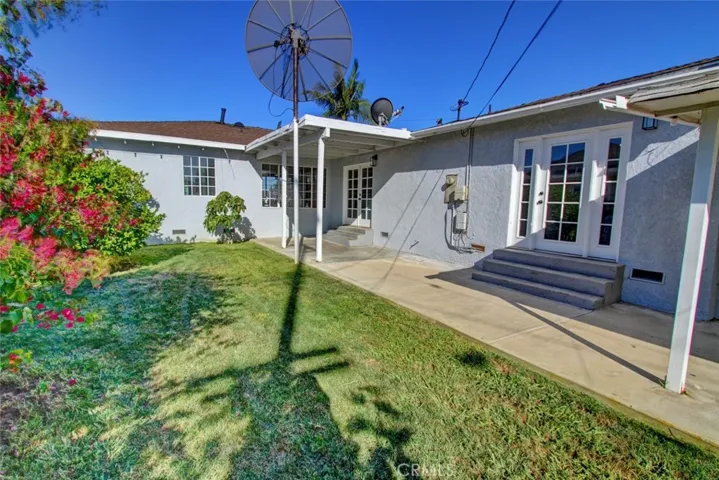 11527 Homeland Avenue, Whittier, California 90604