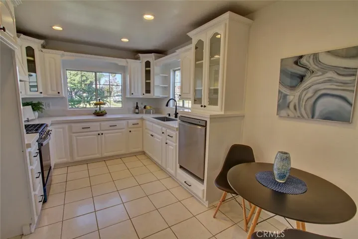 11527 Homeland Avenue, Whittier, California 90604