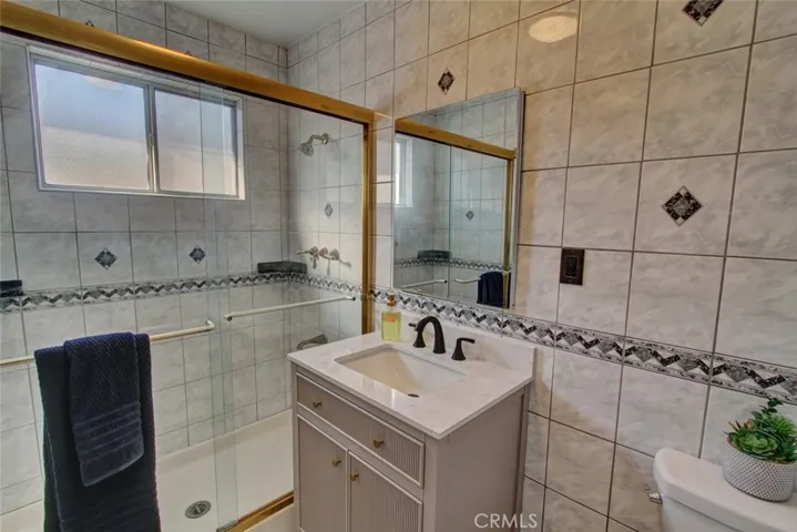 11527 Homeland Avenue, Whittier, California 90604