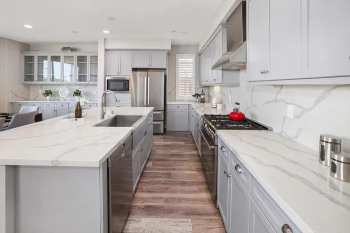 1573 Country Manor Drive, Santa Rosa, California 95403