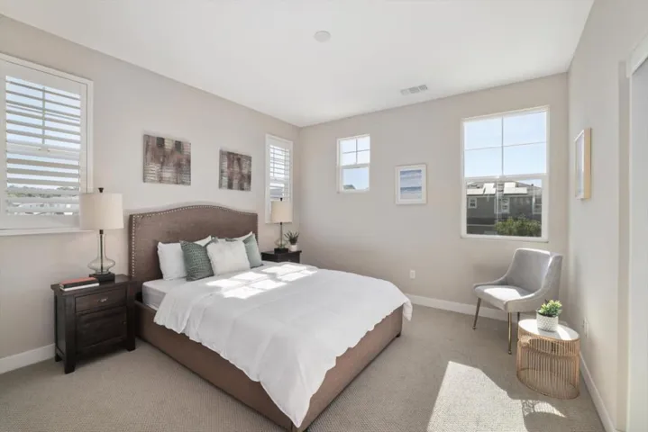 1573 Country Manor Drive, Santa Rosa, California 95403